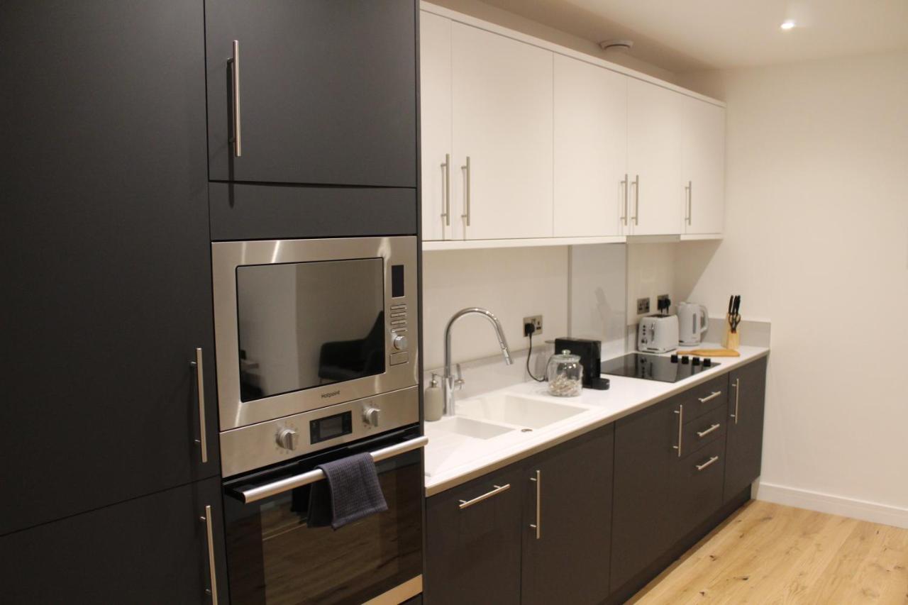 Luxury 2 Bed Apartment In The Heart Of Rochester Rochester  Exterior foto