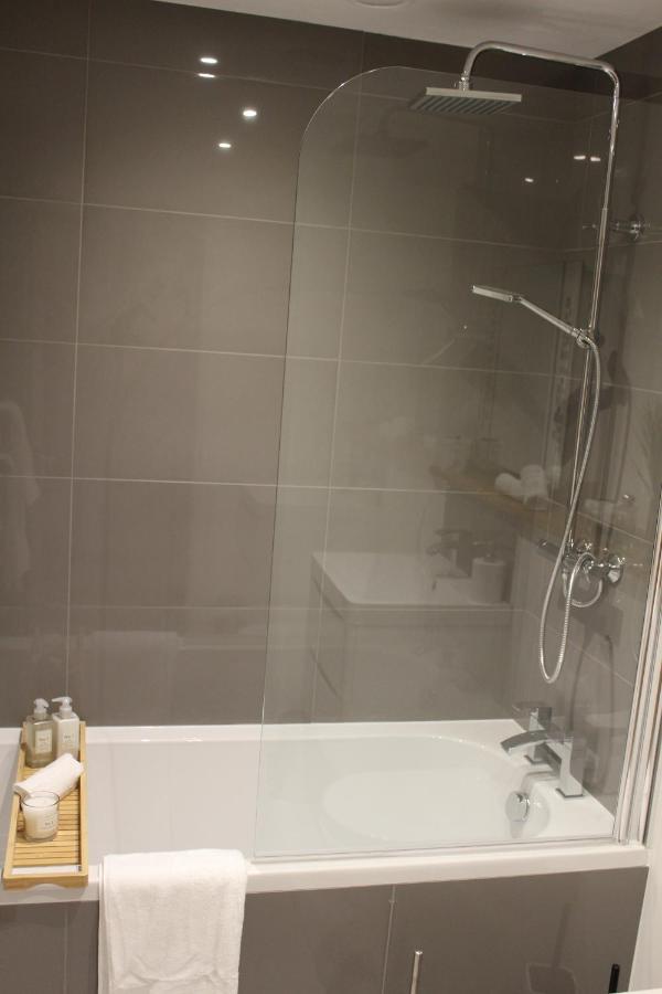 Luxury 2 Bed Apartment In The Heart Of Rochester Rochester  Exterior foto
